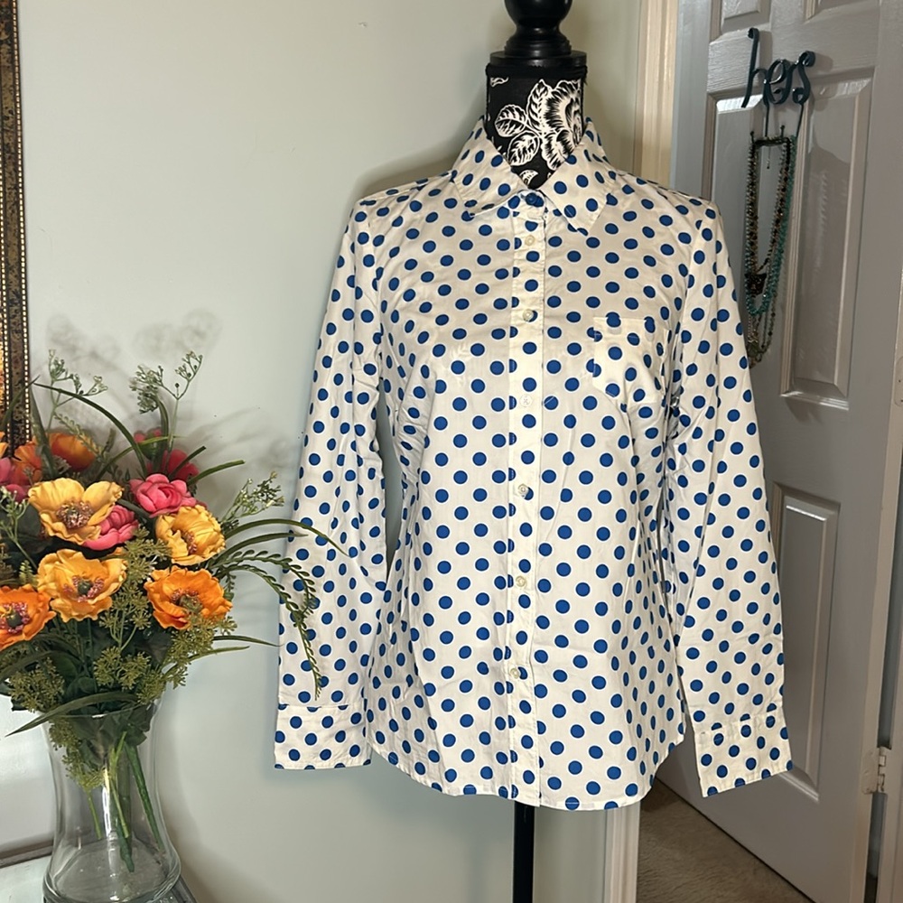 Boden Classic Polka Dot Button Down